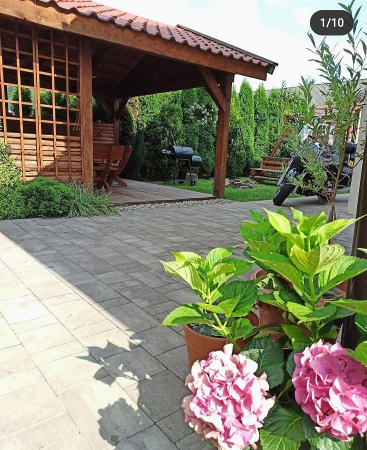 Rodzinny Zakatek "U Gluszkow" Bieszczady Myczkowce Exterior foto
